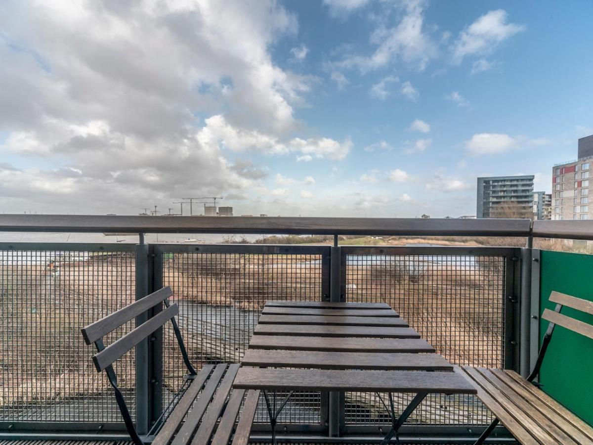 Pass The Keys Riverside Amazing Flat In London Close To The O2 Exterior foto