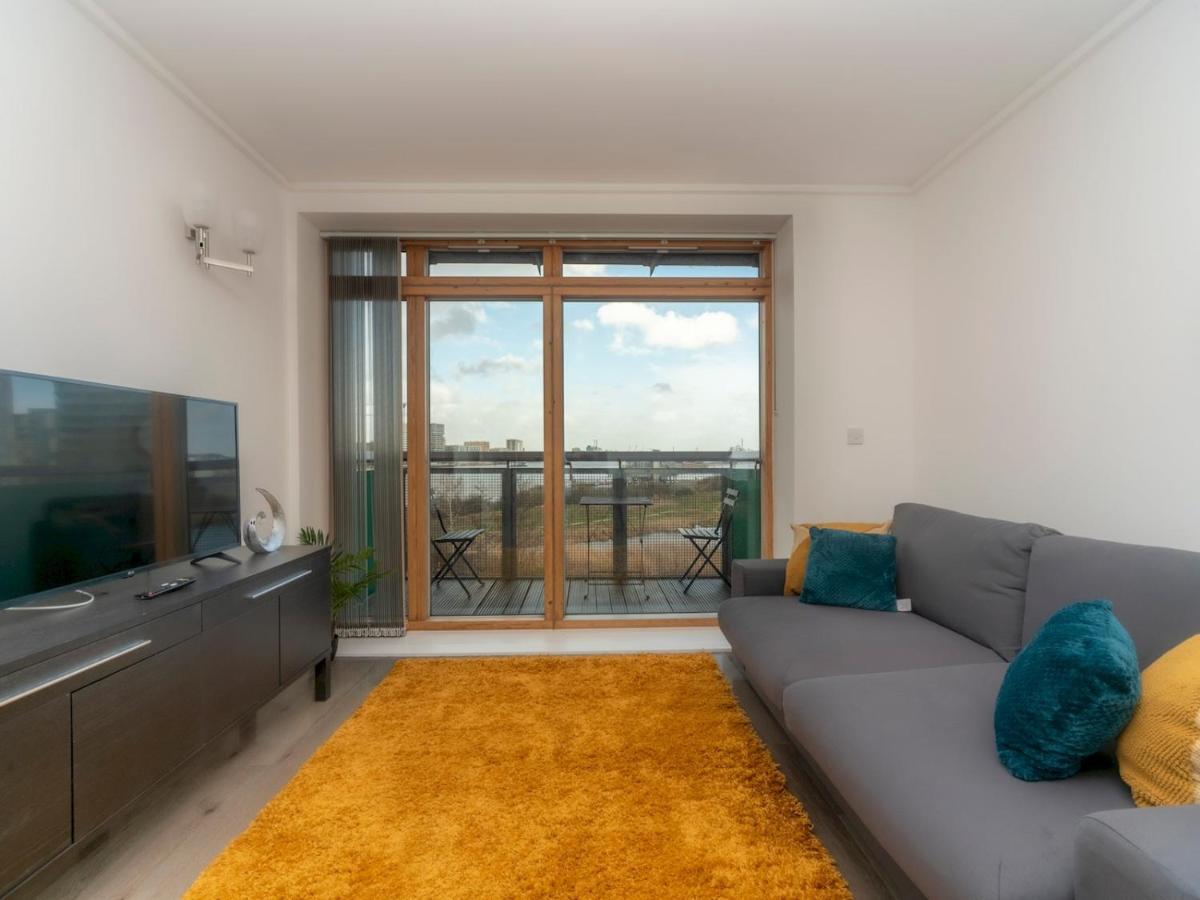 Pass The Keys Riverside Amazing Flat In London Close To The O2 Exterior foto