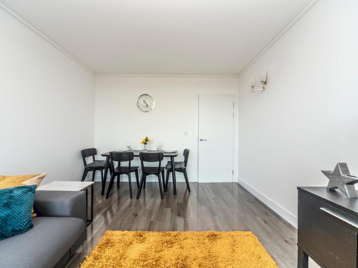 Pass The Keys Riverside Amazing Flat In London Close To The O2 Exterior foto